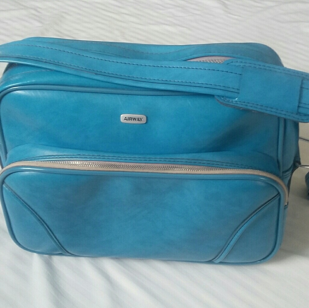 Vintage Airway Carry-on Luggage